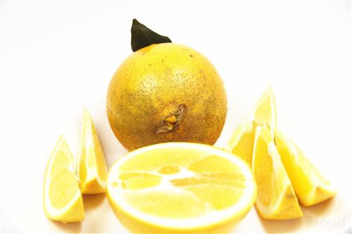 如何挑选脐橙 脐橙的营养及功效_综合知识_食