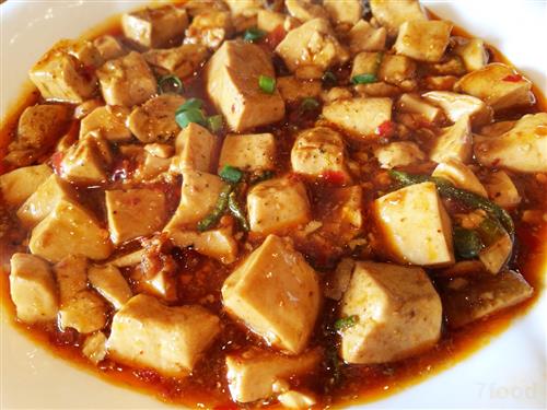 家常菜麻婆豆腐的简单做法_川菜