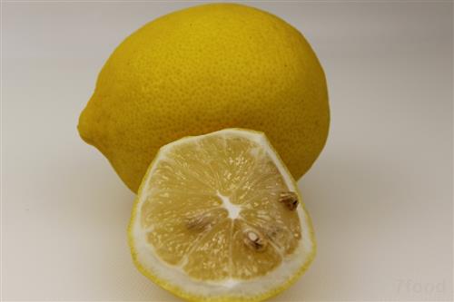 柠檬水洗脸的功效与作用