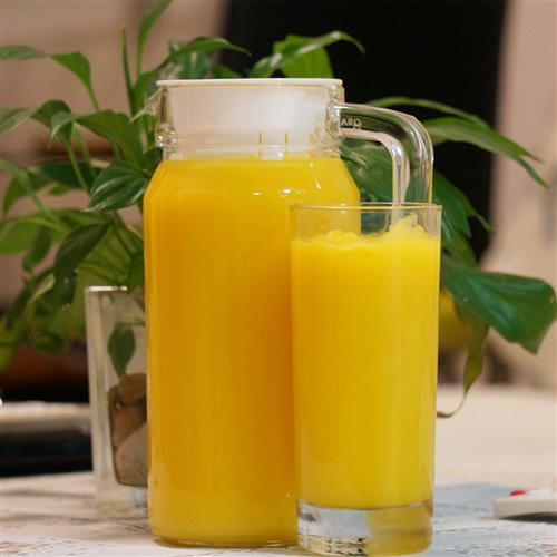 什么补水 11款果汁最适合夏季食用_饮食禁忌_