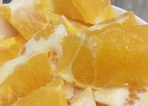 橙子皮的功效与作用及食用方法_保健功效_食