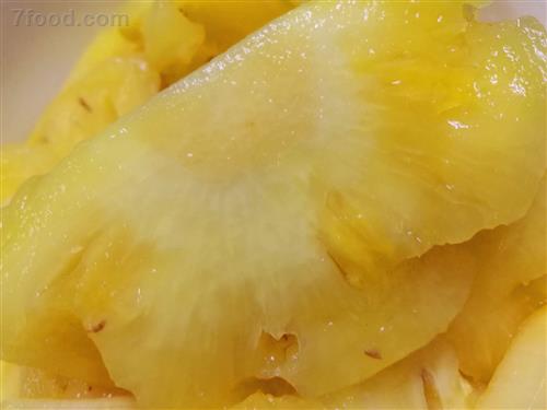 吃菠萝过敏的症状 菠萝的正确吃法_食用方法_