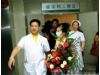 柳州首例甲型流感患者痊愈出院 医院隔离区将消毒