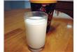 酸奶牛奶和豆浆营养大决战
