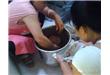 北京外卖村：洗碗池洗拖把 垃圾桶上做肉串（2）