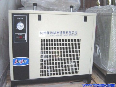 连云港空气压缩机—连云港德亨机电设备有限公司