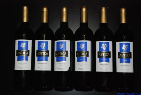 阿根廷原装进口红葡萄酒