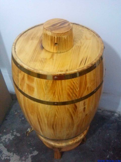 松木酒桶