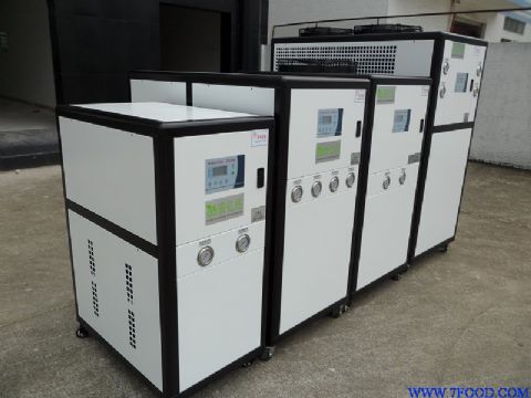 北京冷水机中央空调主机组维修保养